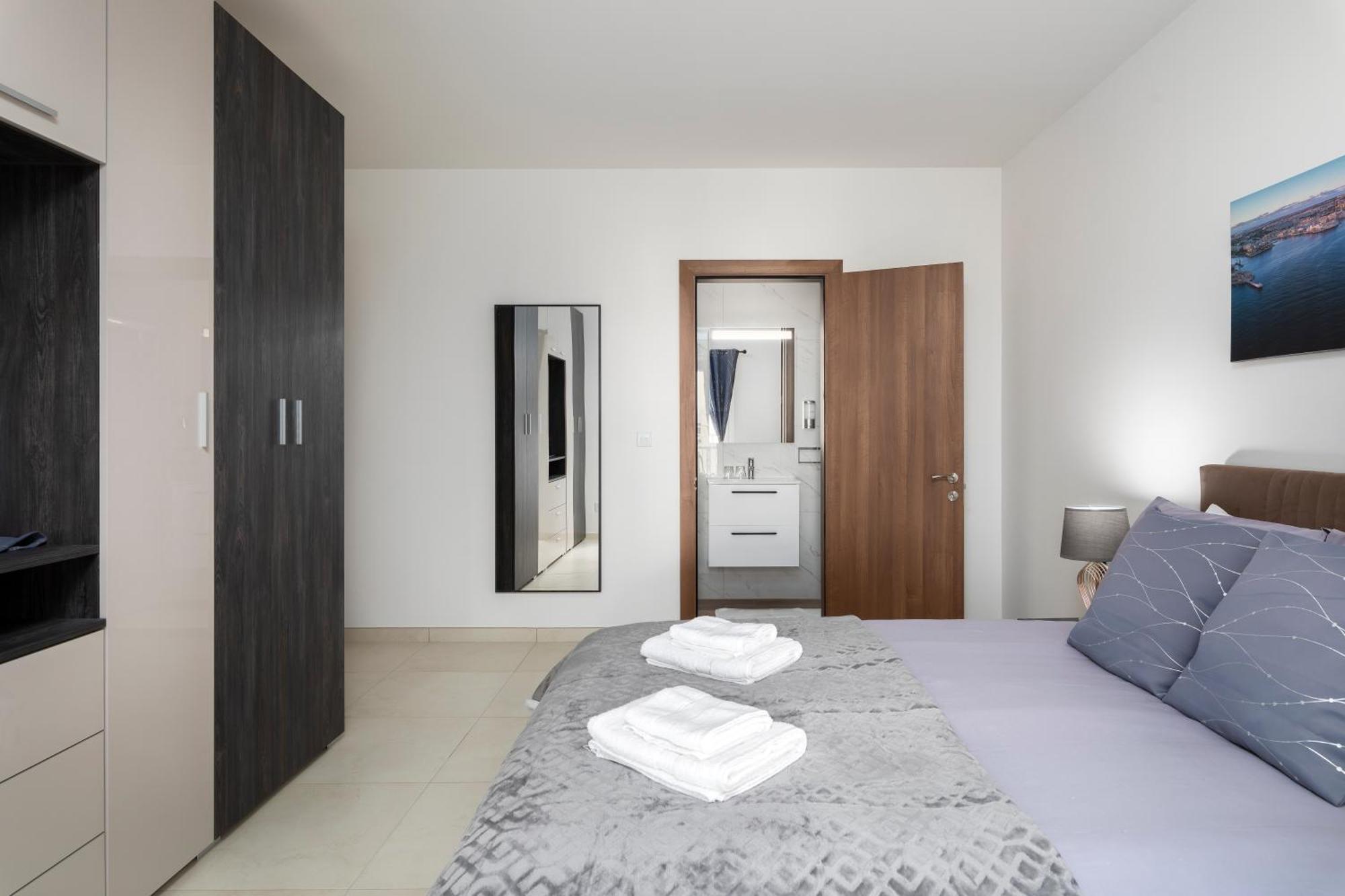 סיינט פול ביי Modern & Spacious 2Br Apartment With Country Views - Close To Xemxija Bay מראה חיצוני תמונה