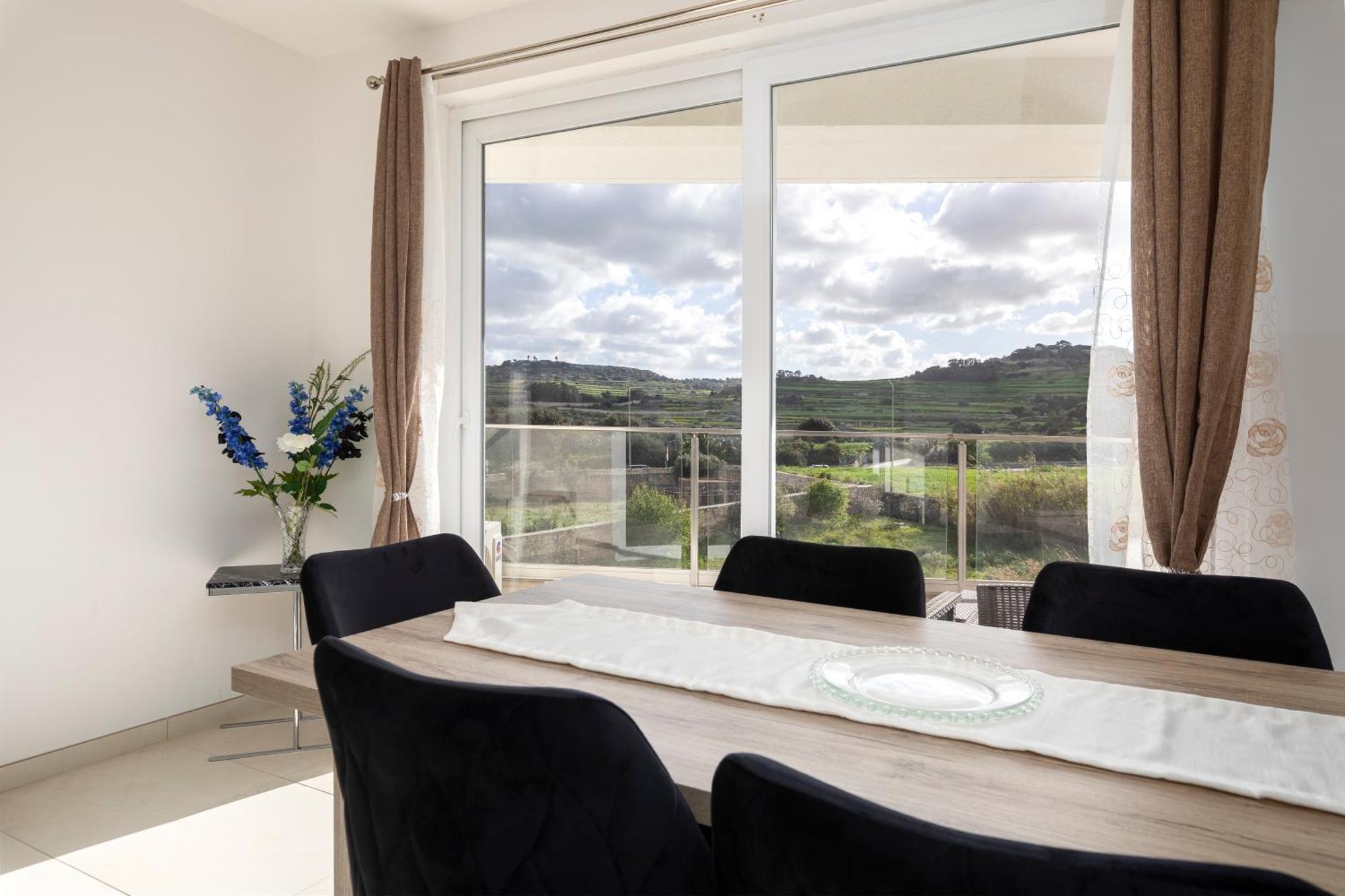 סיינט פול ביי Modern & Spacious 2Br Apartment With Country Views - Close To Xemxija Bay מראה חיצוני תמונה