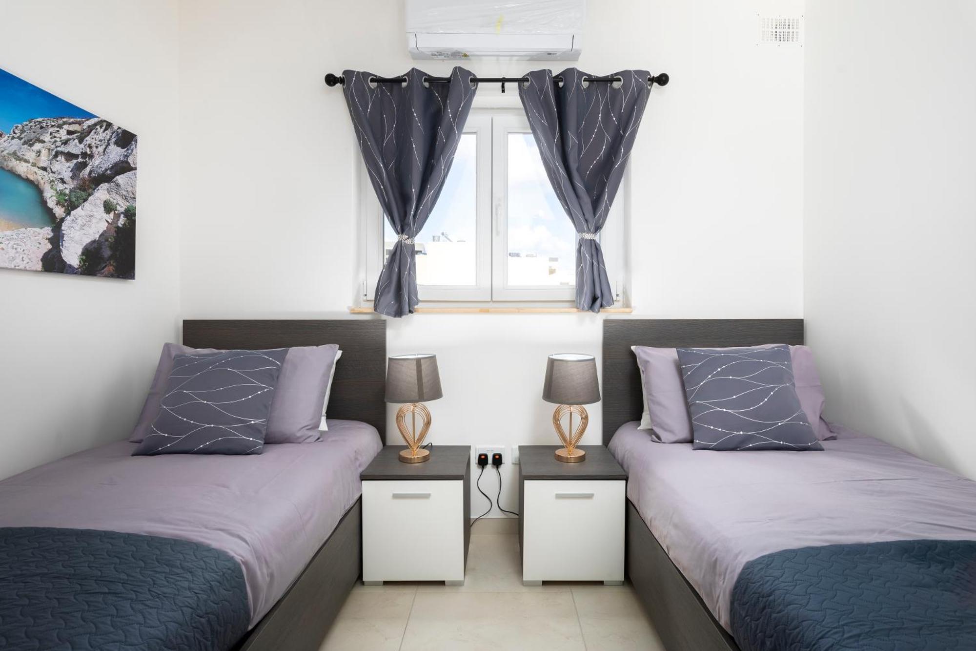 סיינט פול ביי Modern & Spacious 2Br Apartment With Country Views - Close To Xemxija Bay מראה חיצוני תמונה